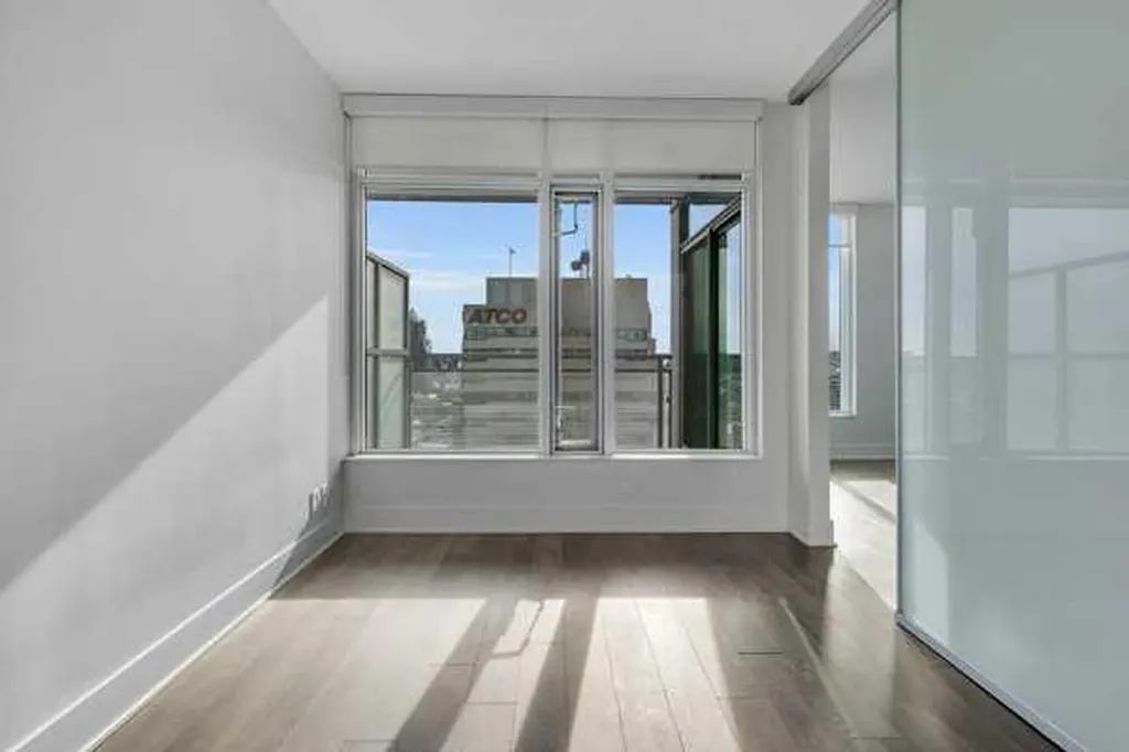 901 10 Avenue SW Calgary AB T2R 0B5