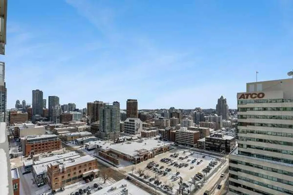 901 10 Avenue SW Calgary AB T2R 0B5