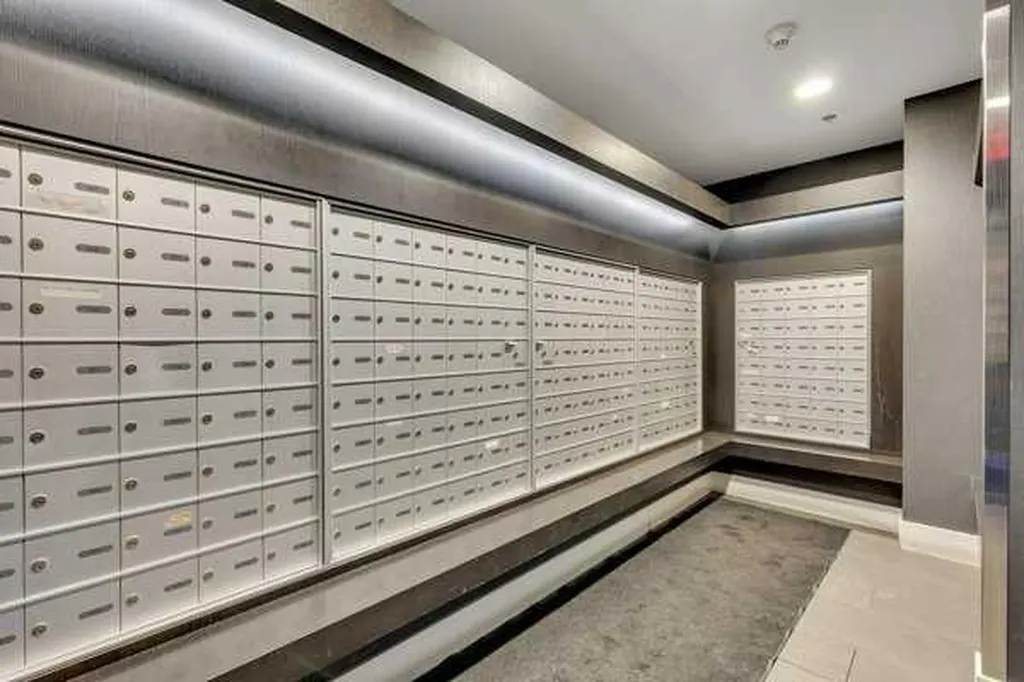 901 10 Avenue SW Calgary AB T2R 0B5