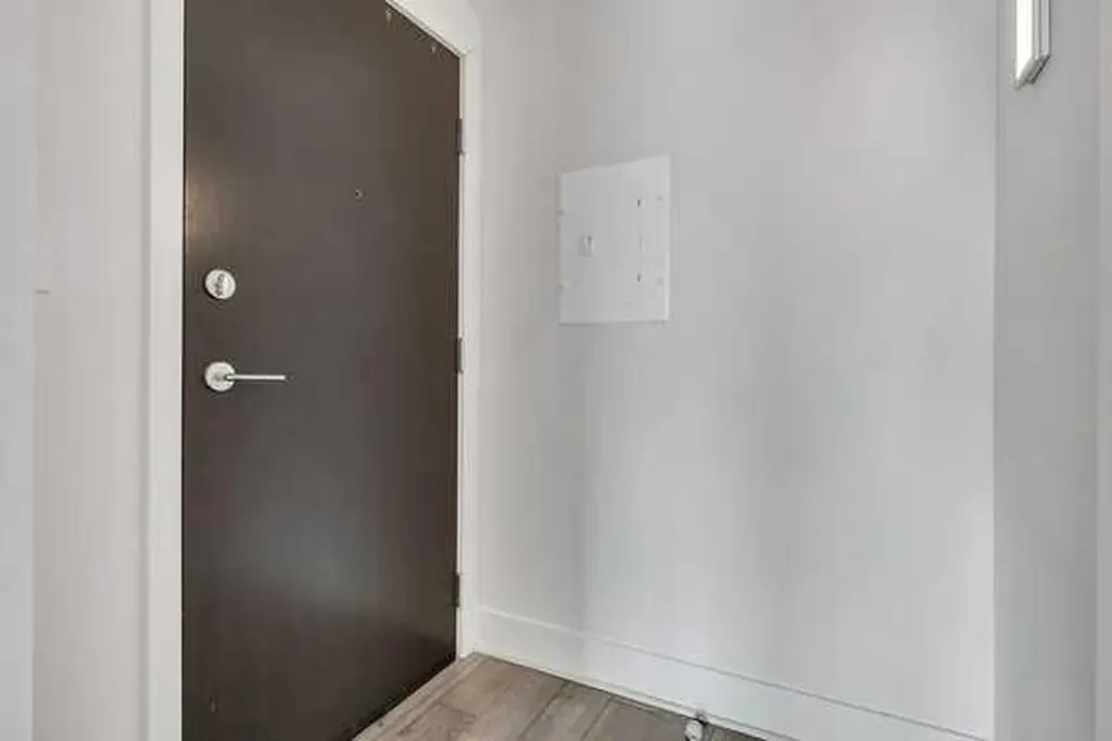 901 10 Avenue SW Calgary AB T2R 0B5