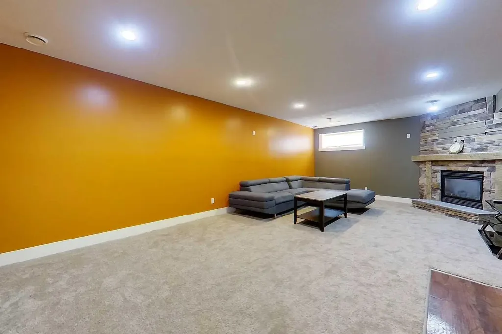 10 Parkdale Way SE Slave Lake AB T0G2A3
