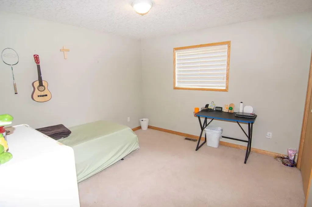 225004 222 Twp Road Rural Wheatland County AB T0J1N0