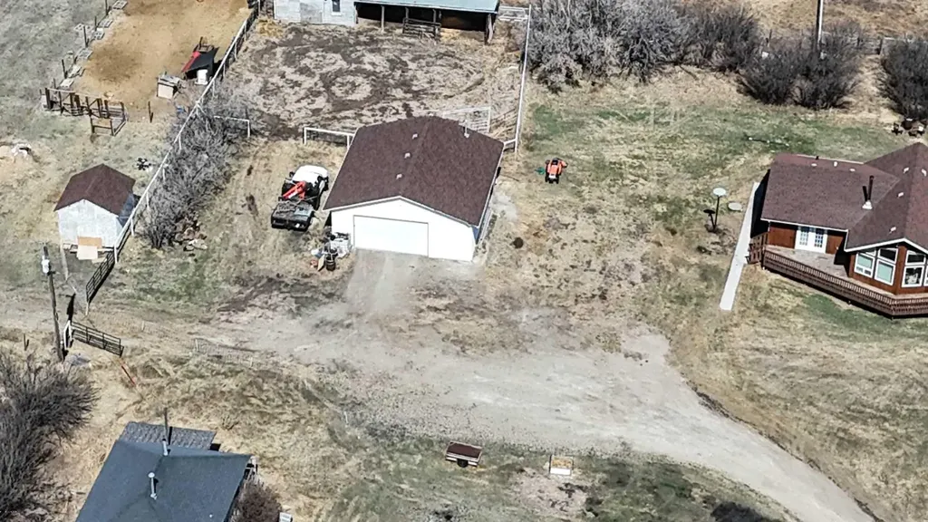 225004 222 Twp Road Rural Wheatland County AB T0J1N0