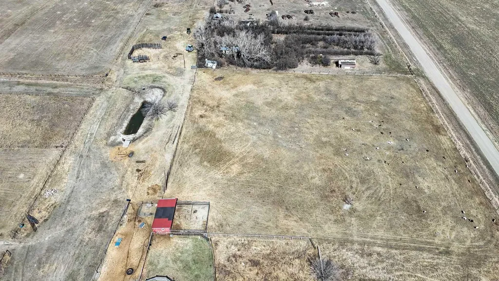 225004 222 Twp Road Rural Wheatland County AB T0J1N0