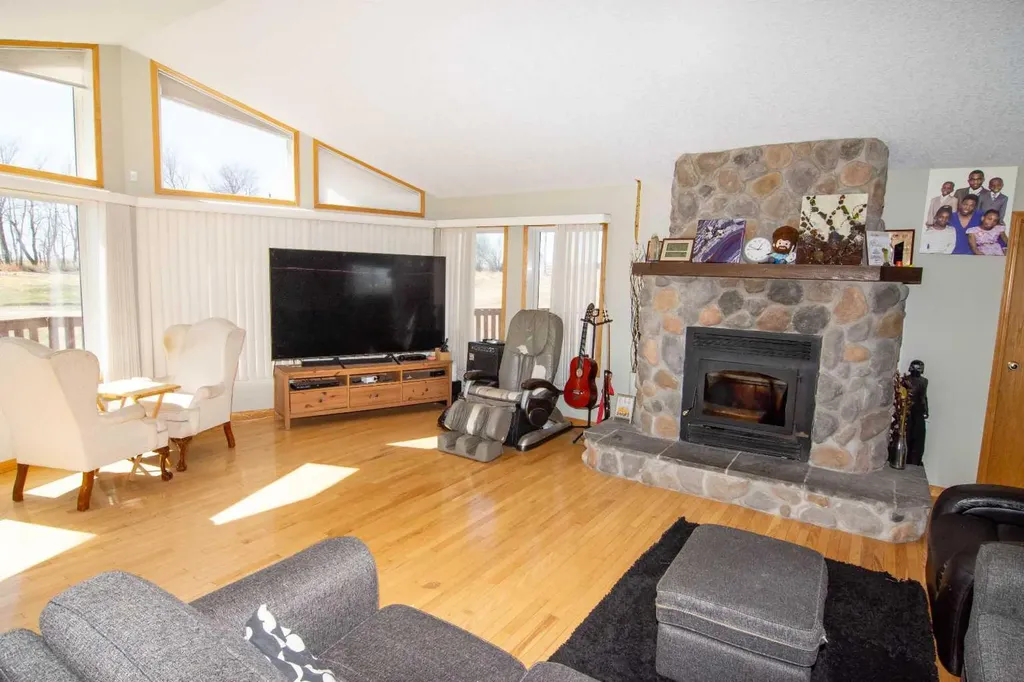225004 222 Twp Road Rural Wheatland County AB T0J1N0