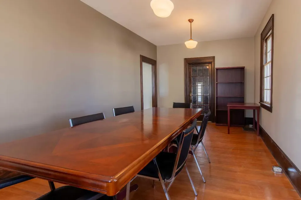2224 2 Avenue Fort Macleod AB T0L0Z0