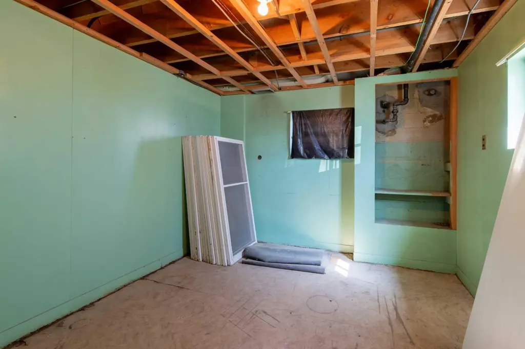 2224 2 Avenue Fort Macleod AB T0L0Z0