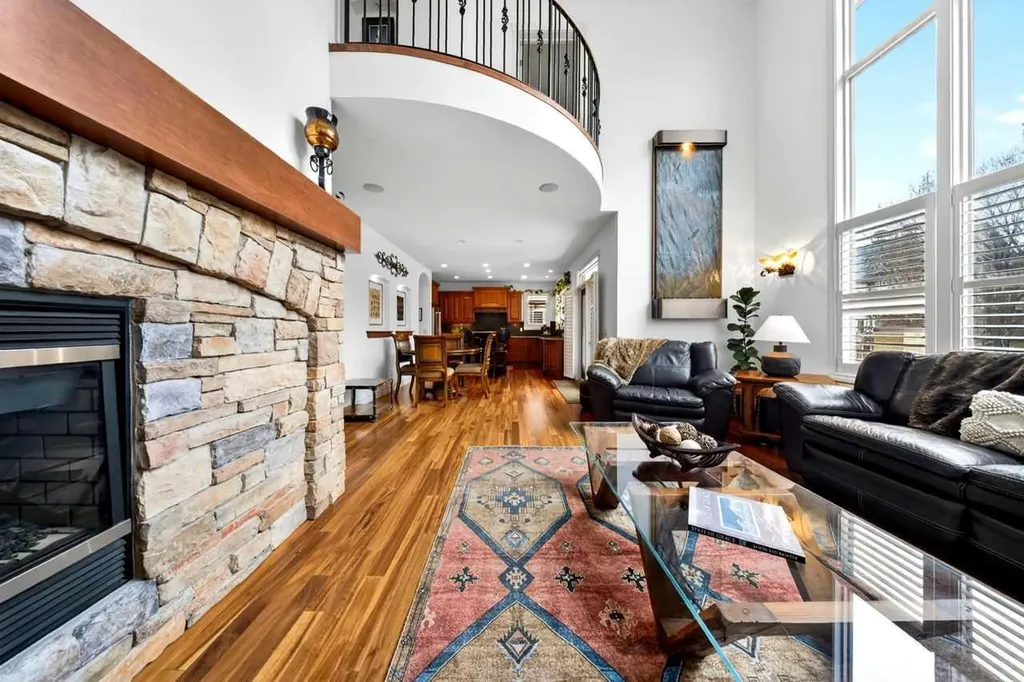 2621 Evercreek Bluffs Way SW Calgary AB T2Y 4P5