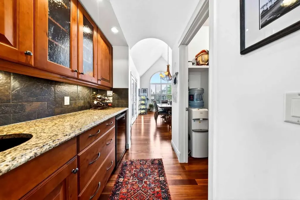 2621 Evercreek Bluffs Way SW Calgary AB T2Y 4P5
