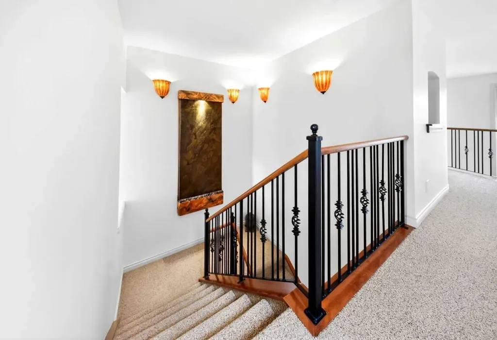 2621 Evercreek Bluffs Way SW Calgary AB T2Y 4P5