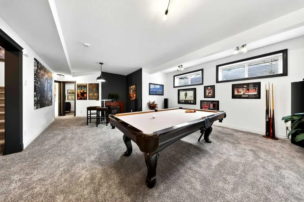 2621 Evercreek Bluffs Way SW Calgary AB T2Y 4P5
