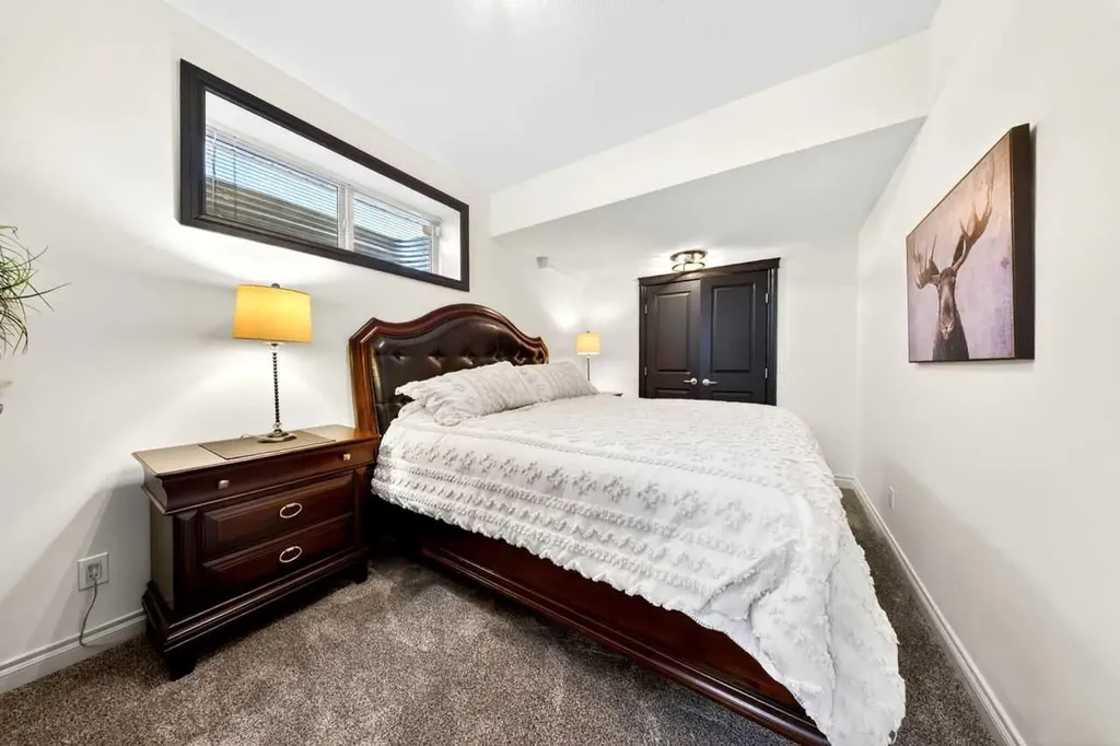 2621 Evercreek Bluffs Way SW Calgary AB T2Y 4P5