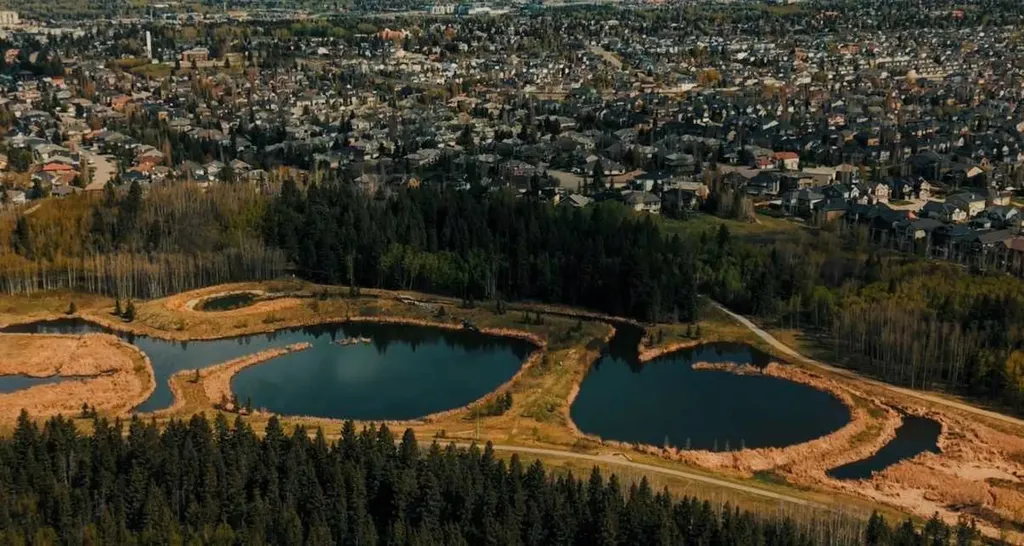 2621 Evercreek Bluffs Way SW Calgary AB T2Y 4P5