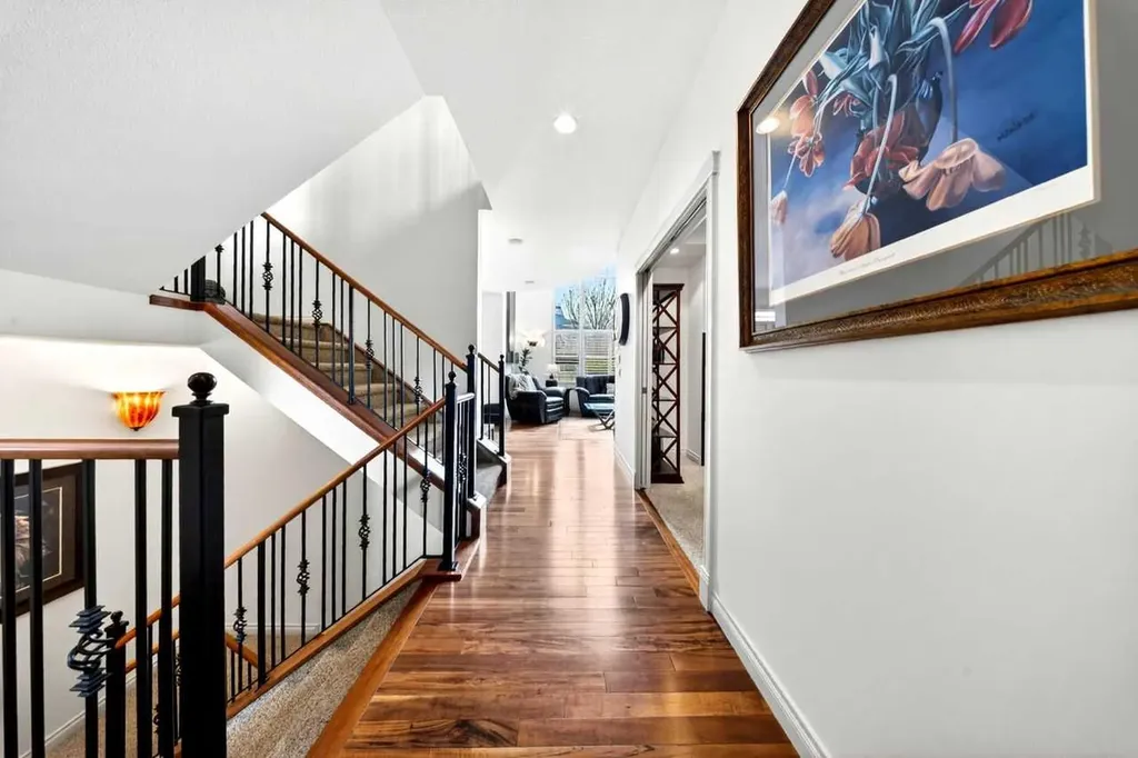 2621 Evercreek Bluffs Way SW Calgary AB T2Y 4P5
