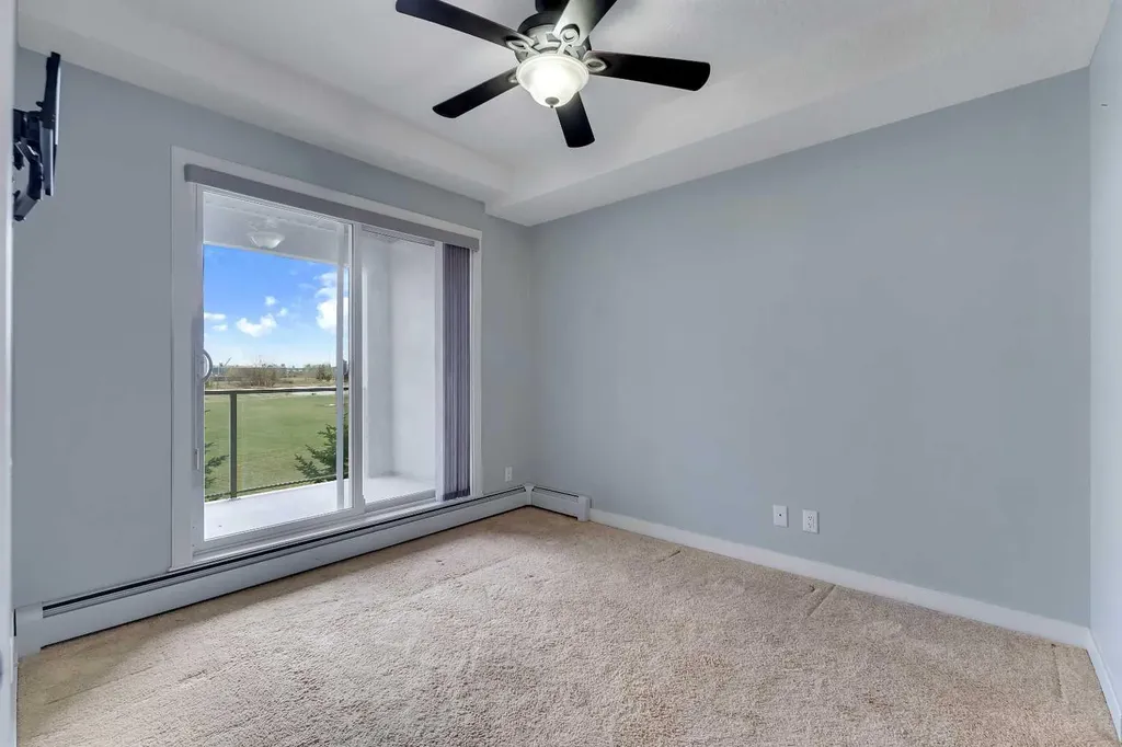 604 East Lake Boulevard Airdrie AB T4A 0G6