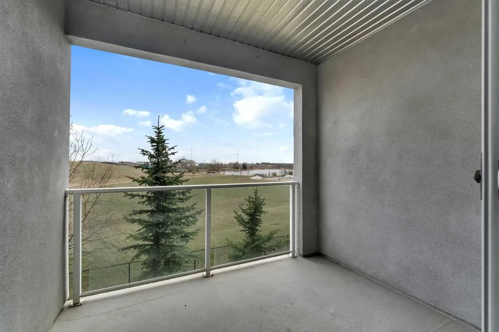 604 East Lake Boulevard Airdrie AB T4A 0G6