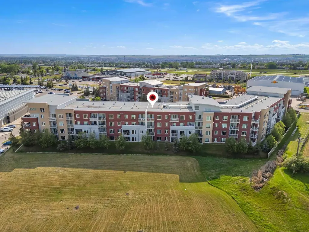 604 East Lake Boulevard Airdrie AB T4A 0G6