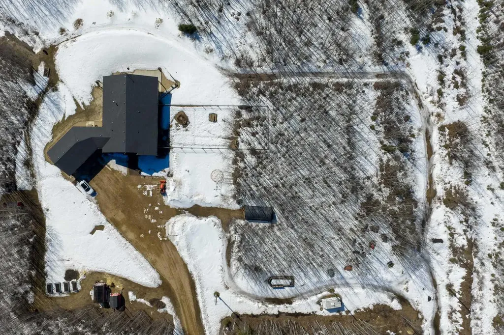 222041 Township 650 Road Athabasca AB T9S 1V7