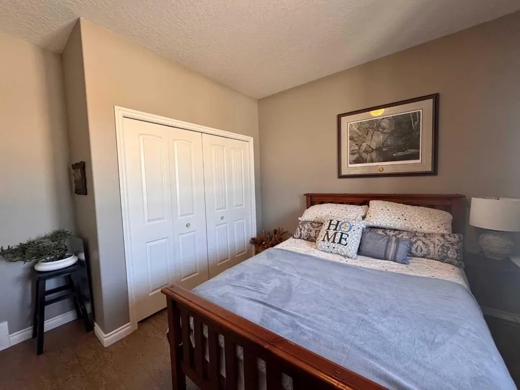 222041 Township 650 Road Athabasca AB T9S 1V7