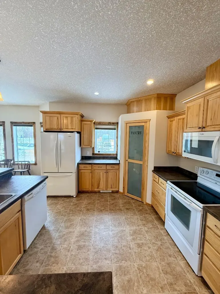 4501 52 Street Fort Vermilion AB T0H2H0