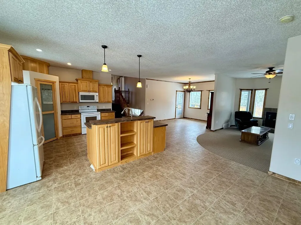 4501 52 Street Fort Vermilion AB T0H2H0