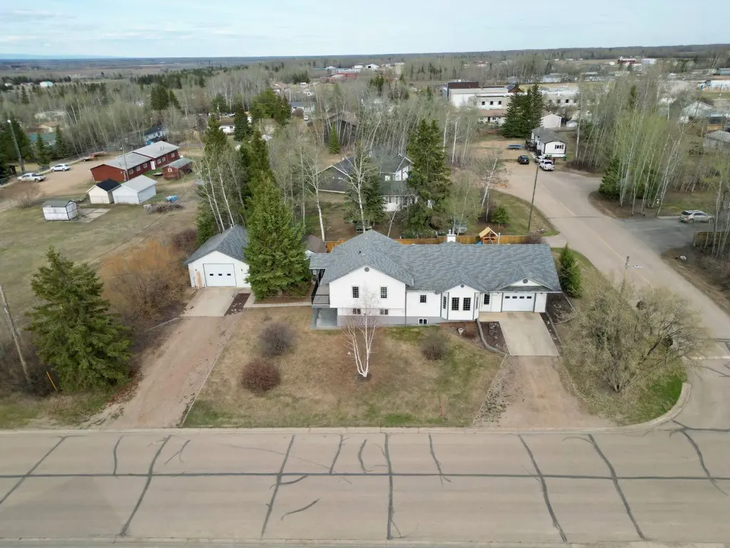 4501 52 Street Fort Vermilion AB T0H2H0
