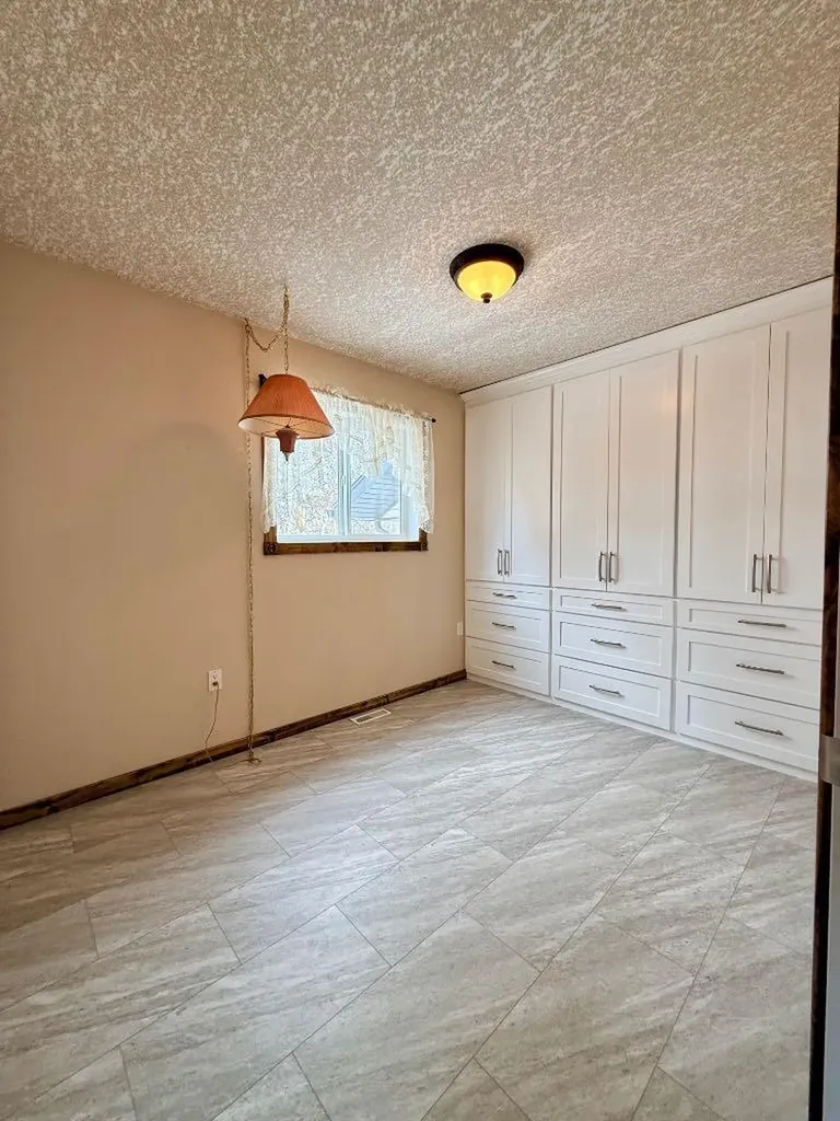 4501 52 Street Fort Vermilion AB T0H2H0