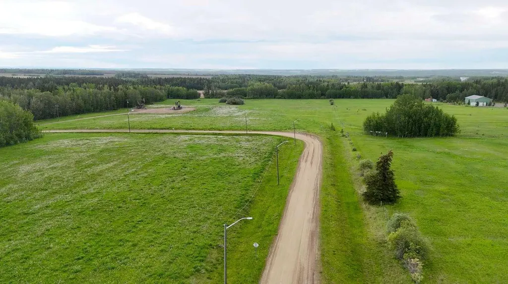 4803 Mitchell Drive Drayton Valley AB T7A1V1