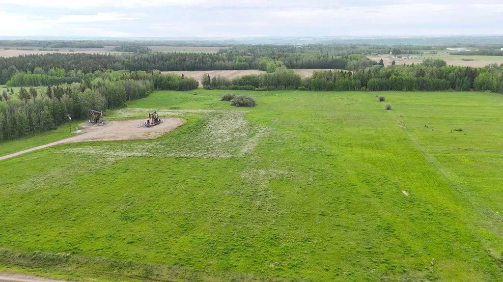 4803 Mitchell Drive Drayton Valley AB T7A1V1