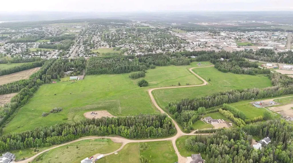 4803 Mitchell Drive Drayton Valley AB T7A1V1