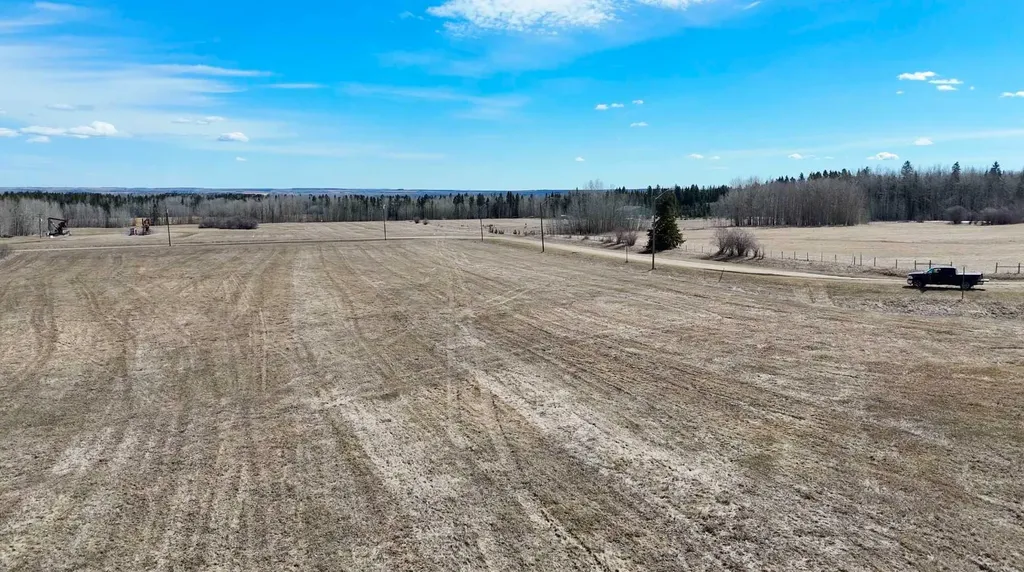 4803 Mitchell Drive Drayton Valley AB T7A1V1