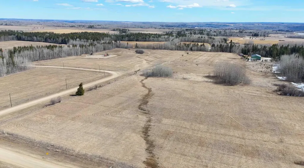 4803 Mitchell Drive Drayton Valley AB T7A1V1