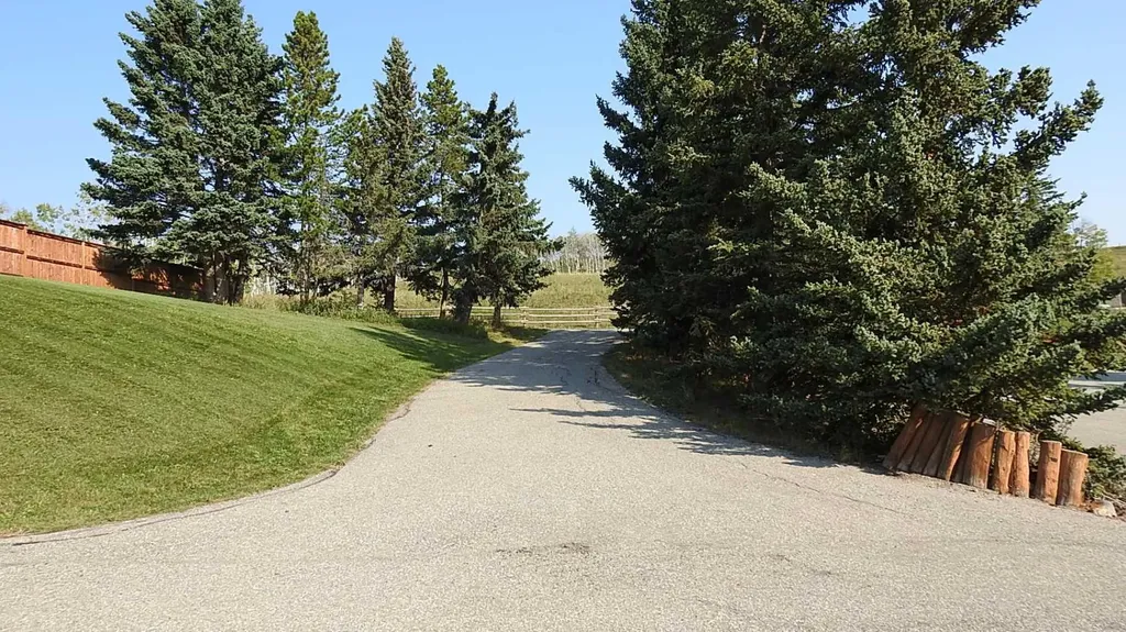 240074 Highway 546 Rural Foothills County AB T0L 2A0