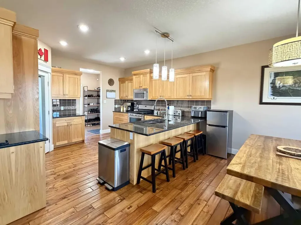 482011 64 Street E Rural Foothills County AB T0L 0A0