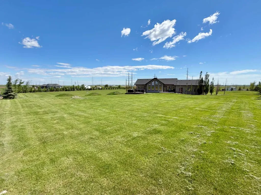 482011 64 Street E Rural Foothills County AB T0L 0A0