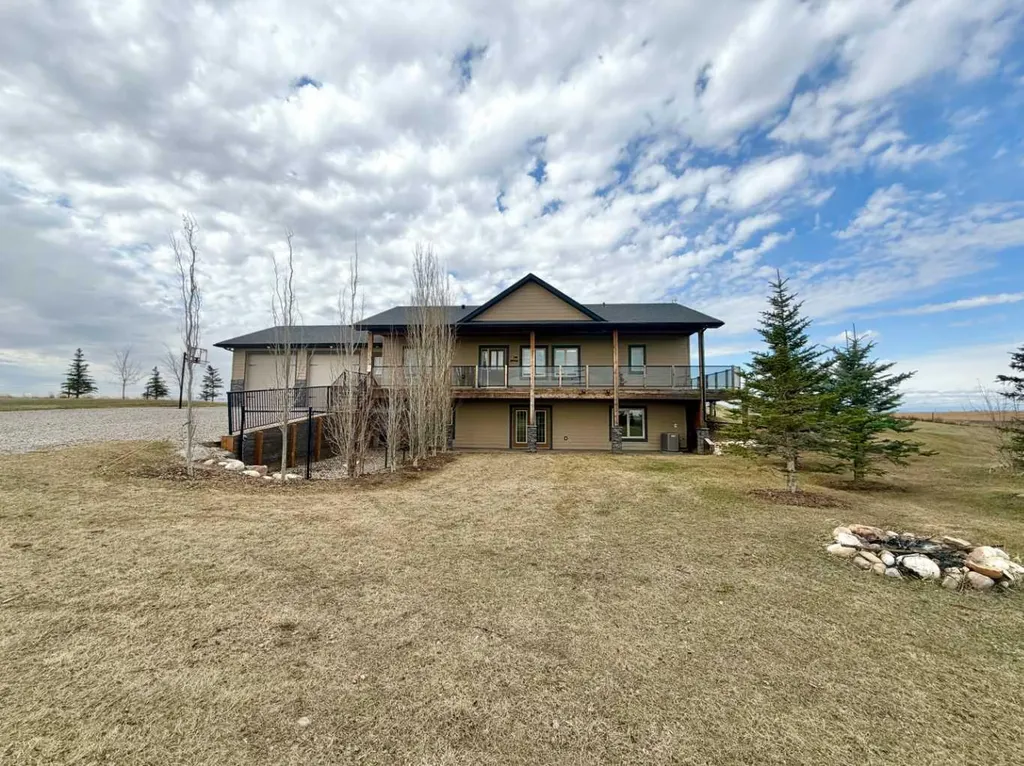 482011 64 Street E Rural Foothills County AB T0L 0A0