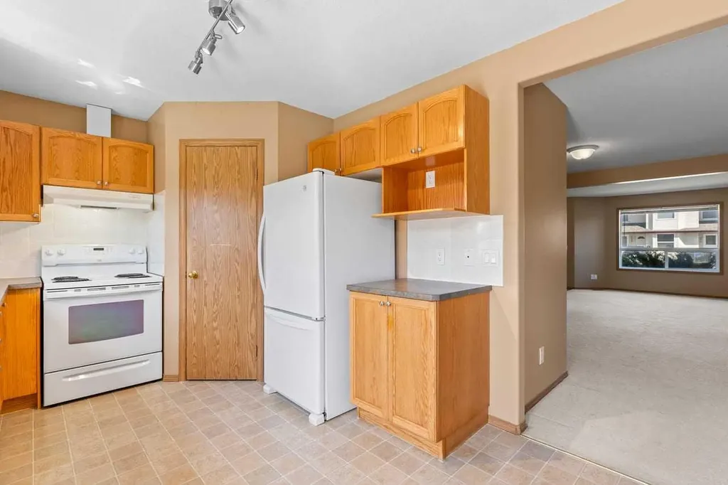 1503 Eagleview Place NW High River AB T1V 1X1