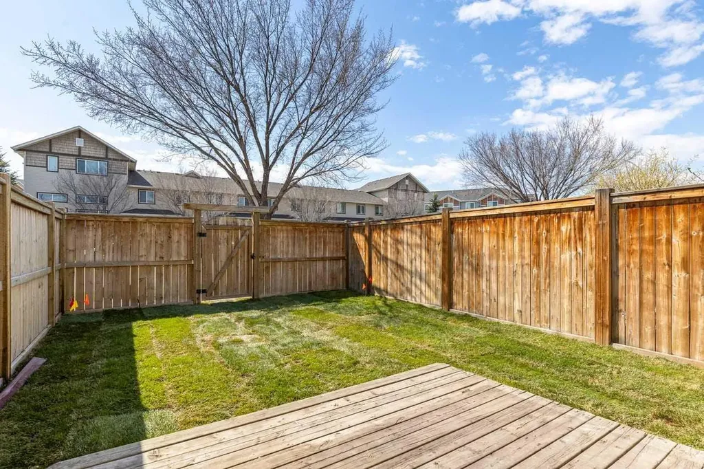 1503 Eagleview Place NW High River AB T1V 1X1