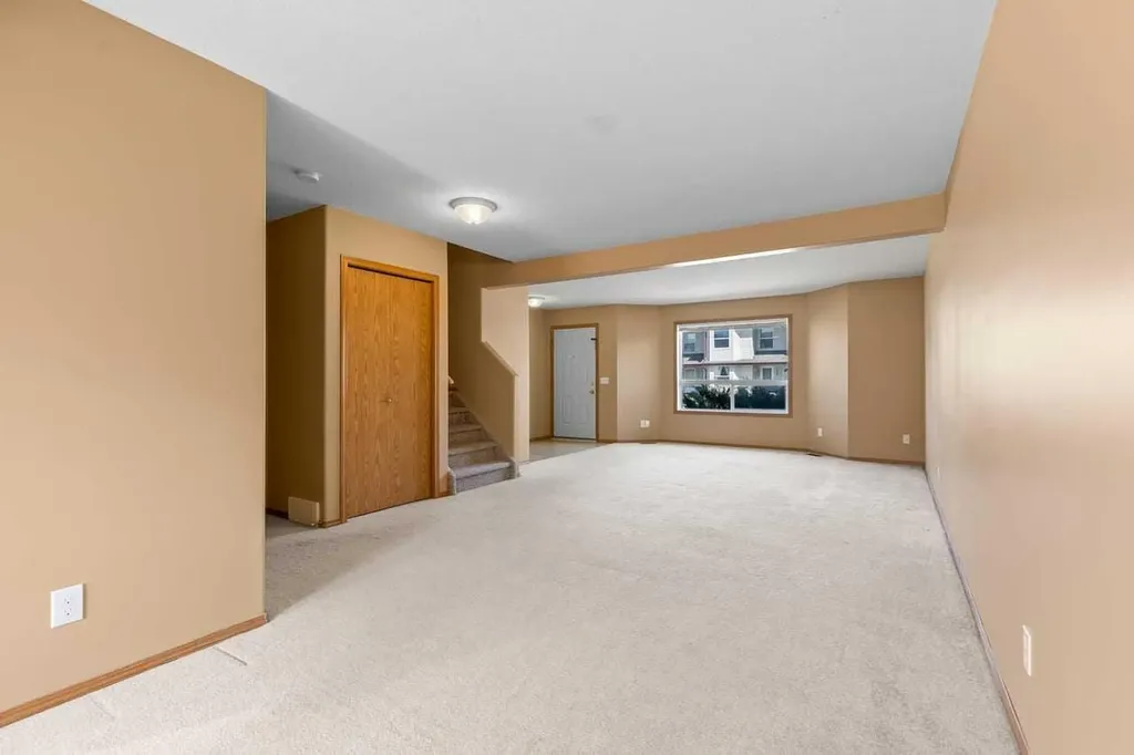 1503 Eagleview Place NW High River AB T1V 1X1