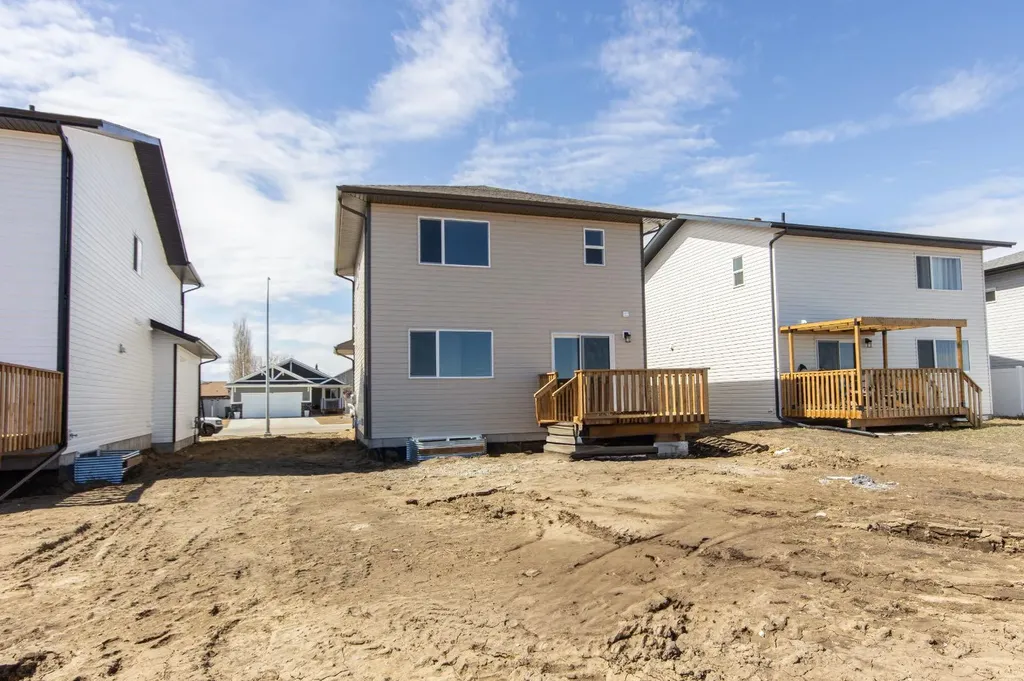6303 58 Street Ponoka AB T4J 0C4