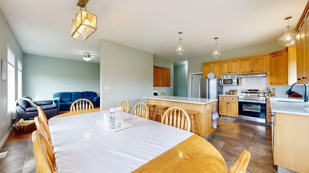12107A Range Road 60 Rural Cypress County AB T1A7H0