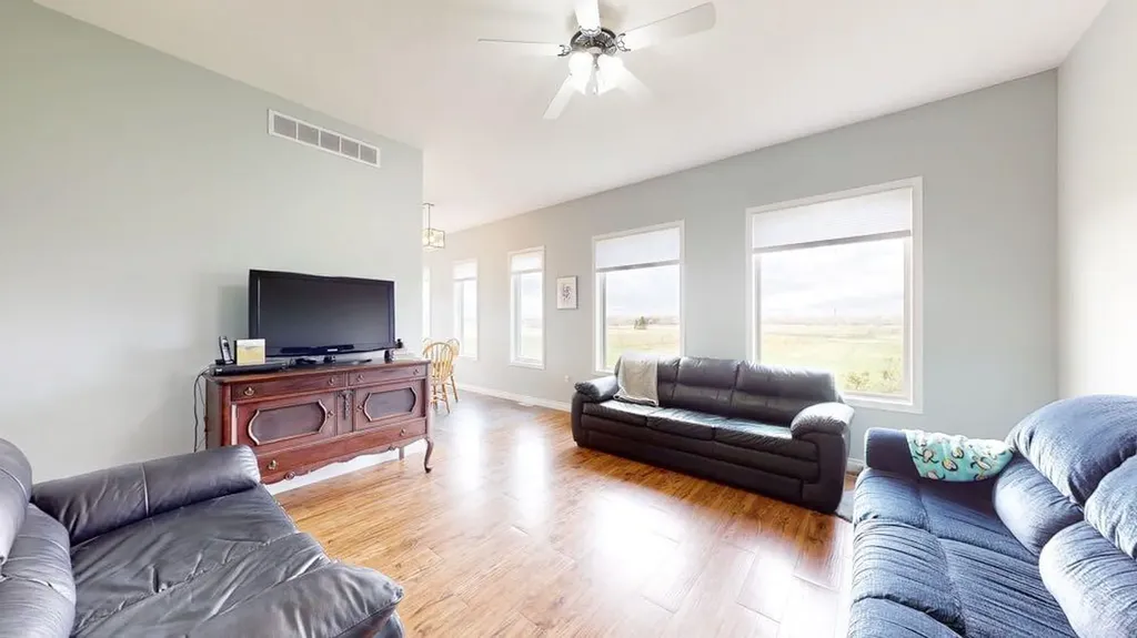 12107A Range Road 60 Rural Cypress County AB T1A7H0
