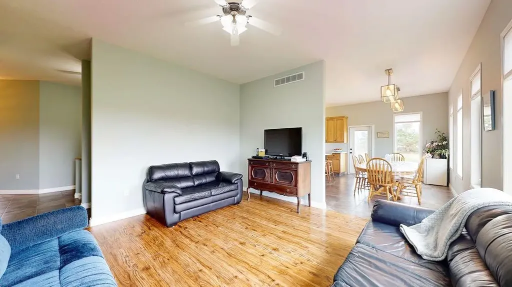 12107A Range Road 60 Rural Cypress County AB T1A7H0