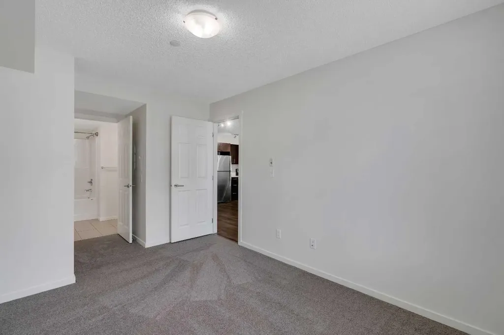 755 Copperpond Boulevard SE Calgary AB T2Z 4R2