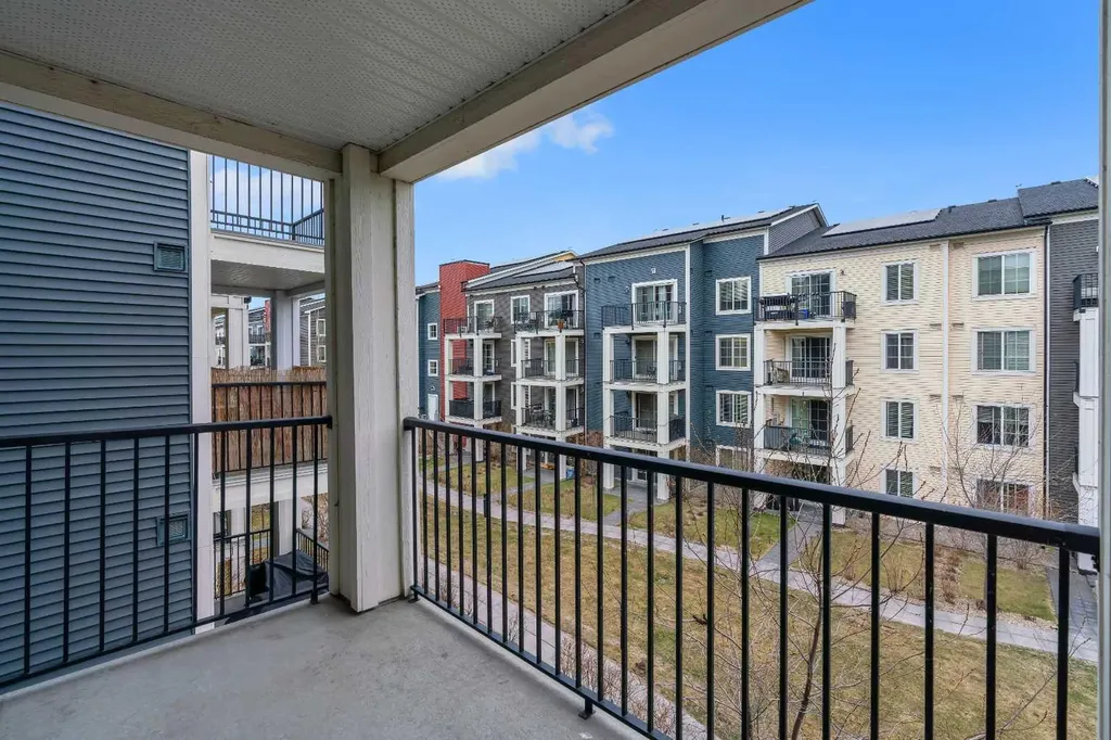 755 Copperpond Boulevard SE Calgary AB T2Z 4R2