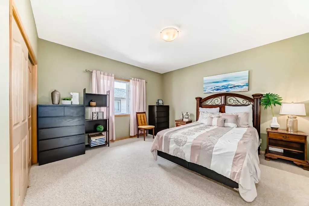 14 Wyndham Park View Carseland AB T0J 0M0