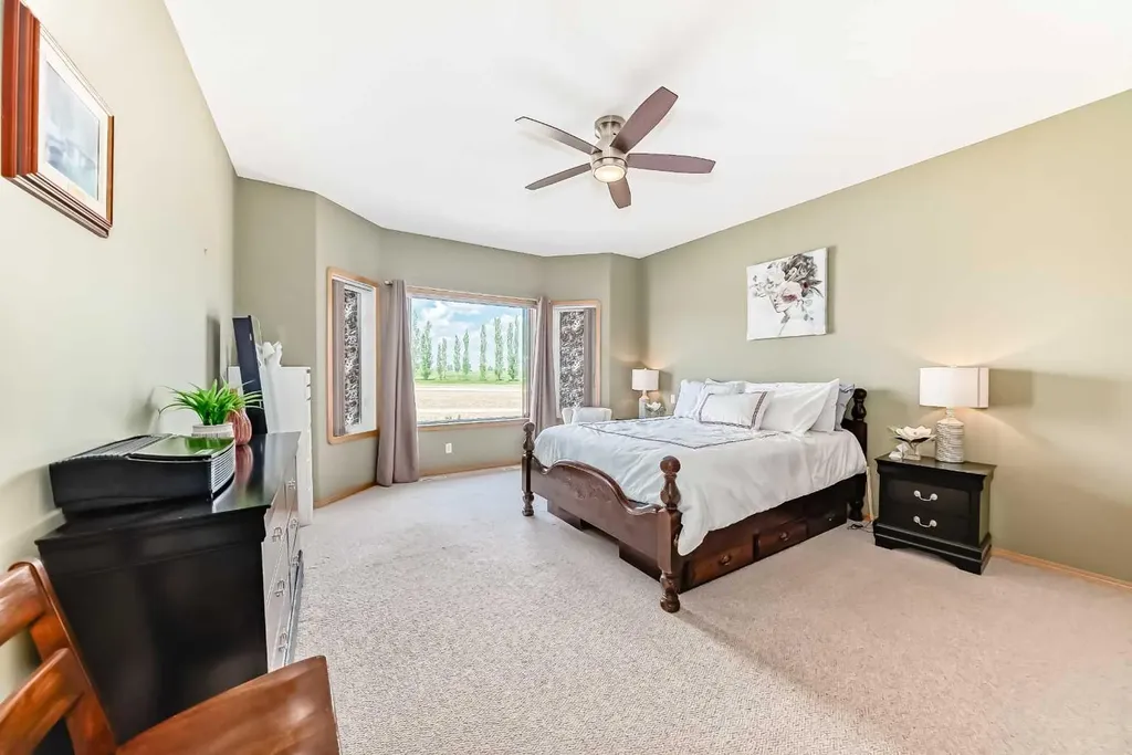 14 Wyndham Park View Carseland AB T0J 0M0