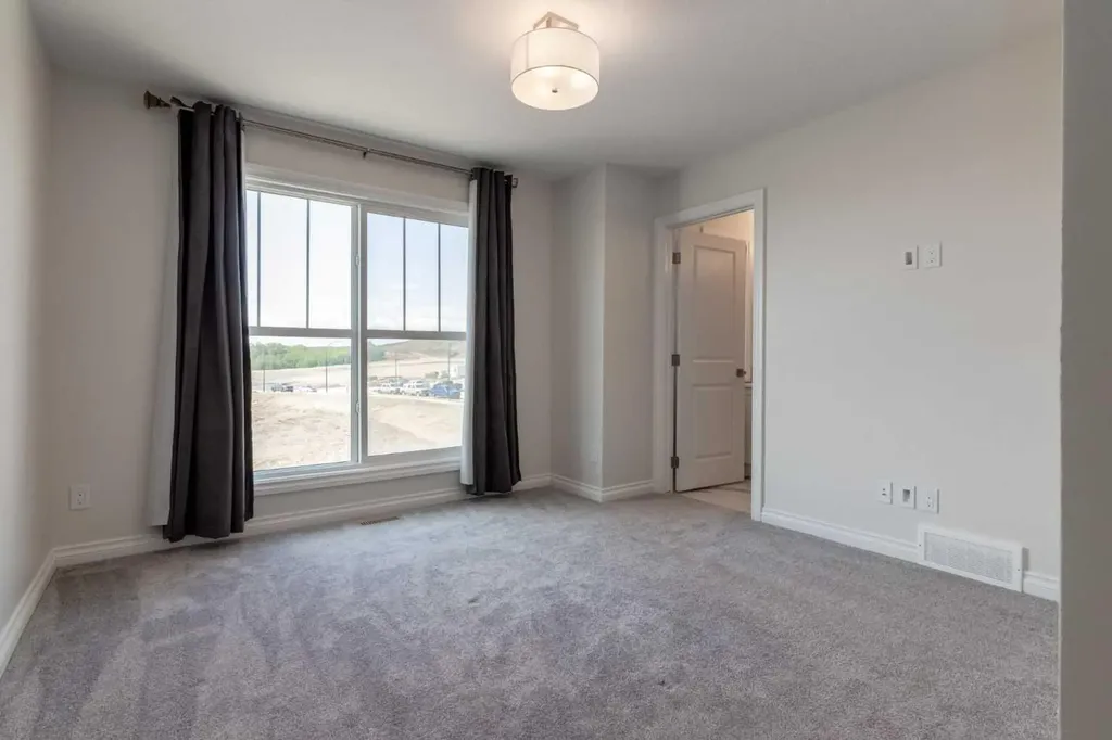 382 Alpine Avenue SW Calgary AB T2Y 0S1