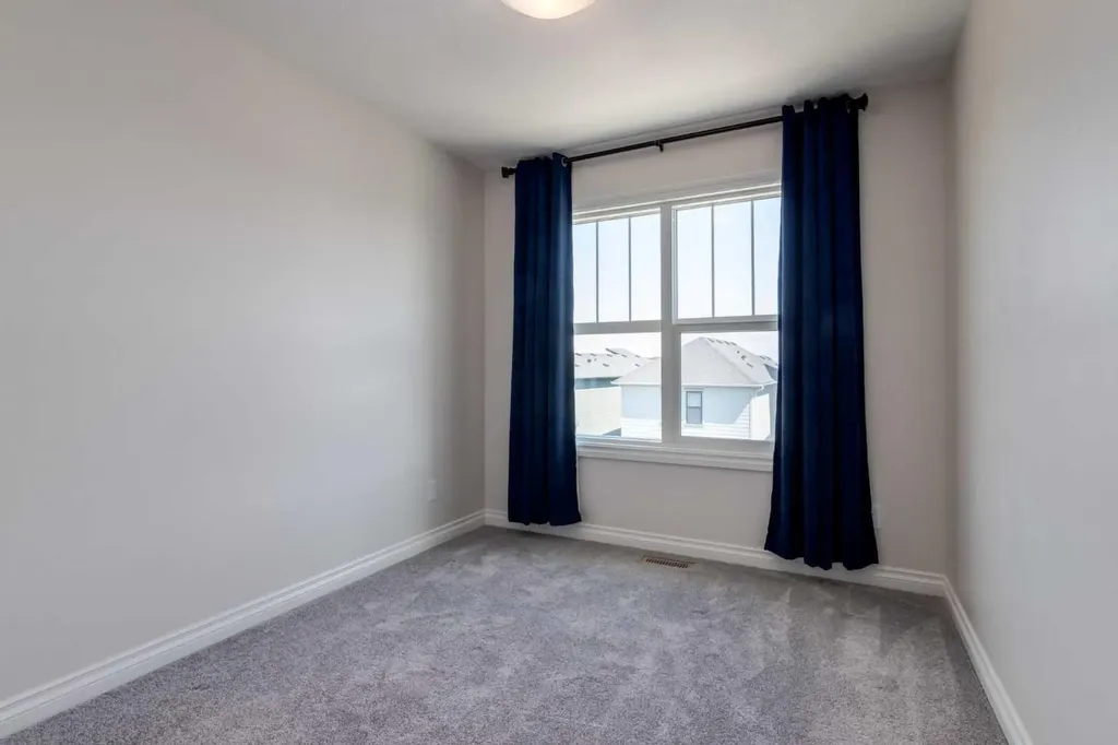 382 Alpine Avenue SW Calgary AB T2Y 0S1