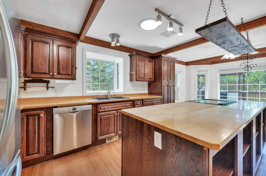 1313 Balm Road Sunbreaker Cove AB T0C 0J0